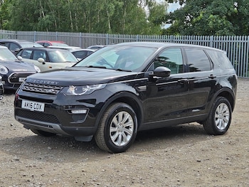 Used Land Rover Discovery Sport 2016 for sale - 79181272: Photo