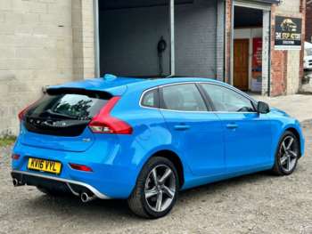 Used Volvo V40 2016 for sale - 75082853: Photo