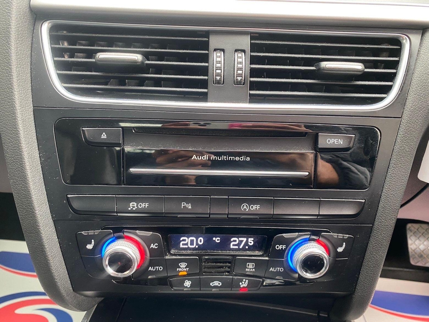 Used Audi A4 2013 for sale - 76457005: Photo 8