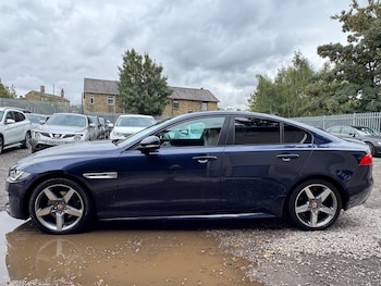 Used Jaguar XE 2015 for sale - 79621953: Photo