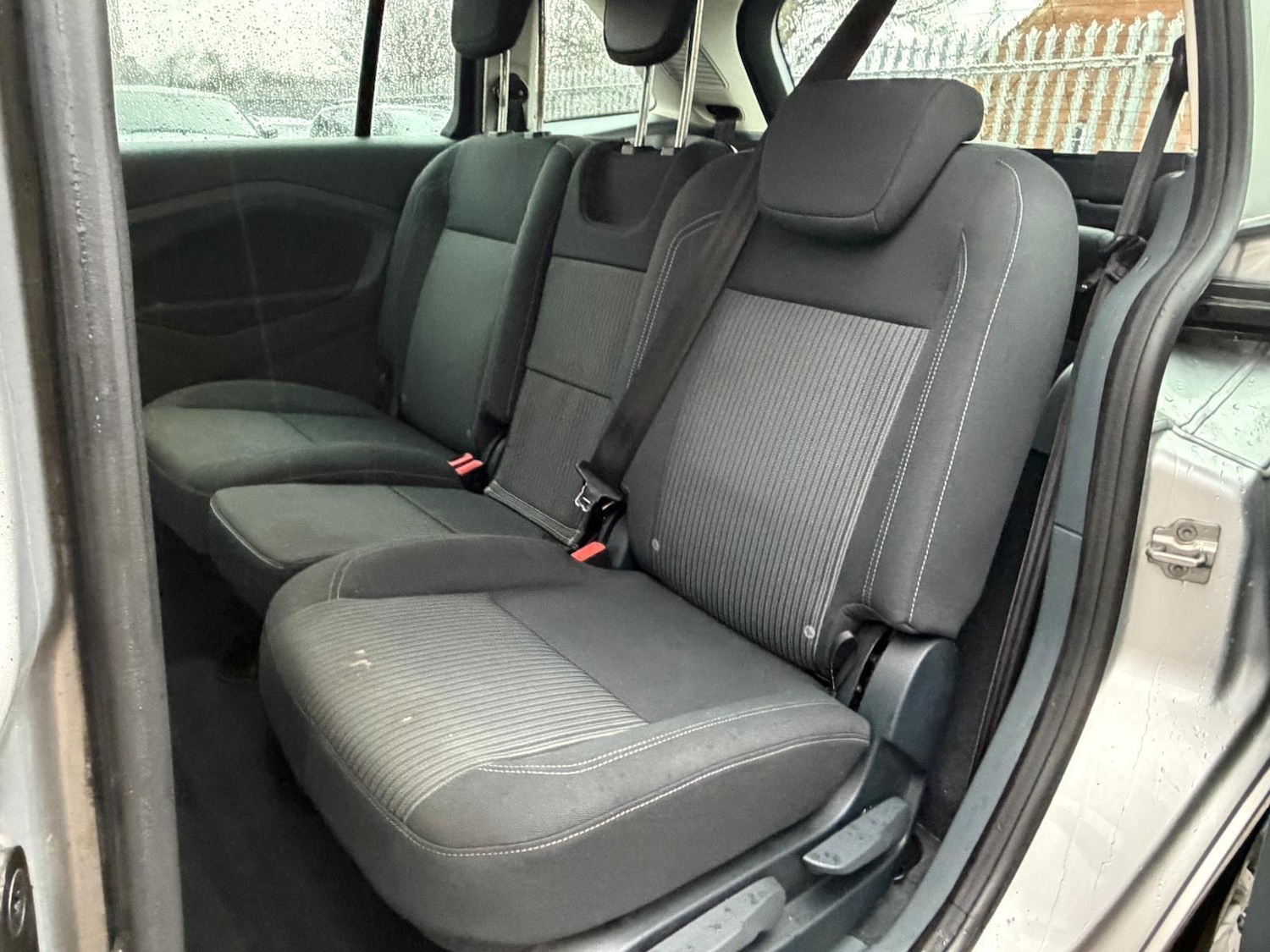 Used Ford Grand C-Max 2014 for sale - 76952486: Photo 18