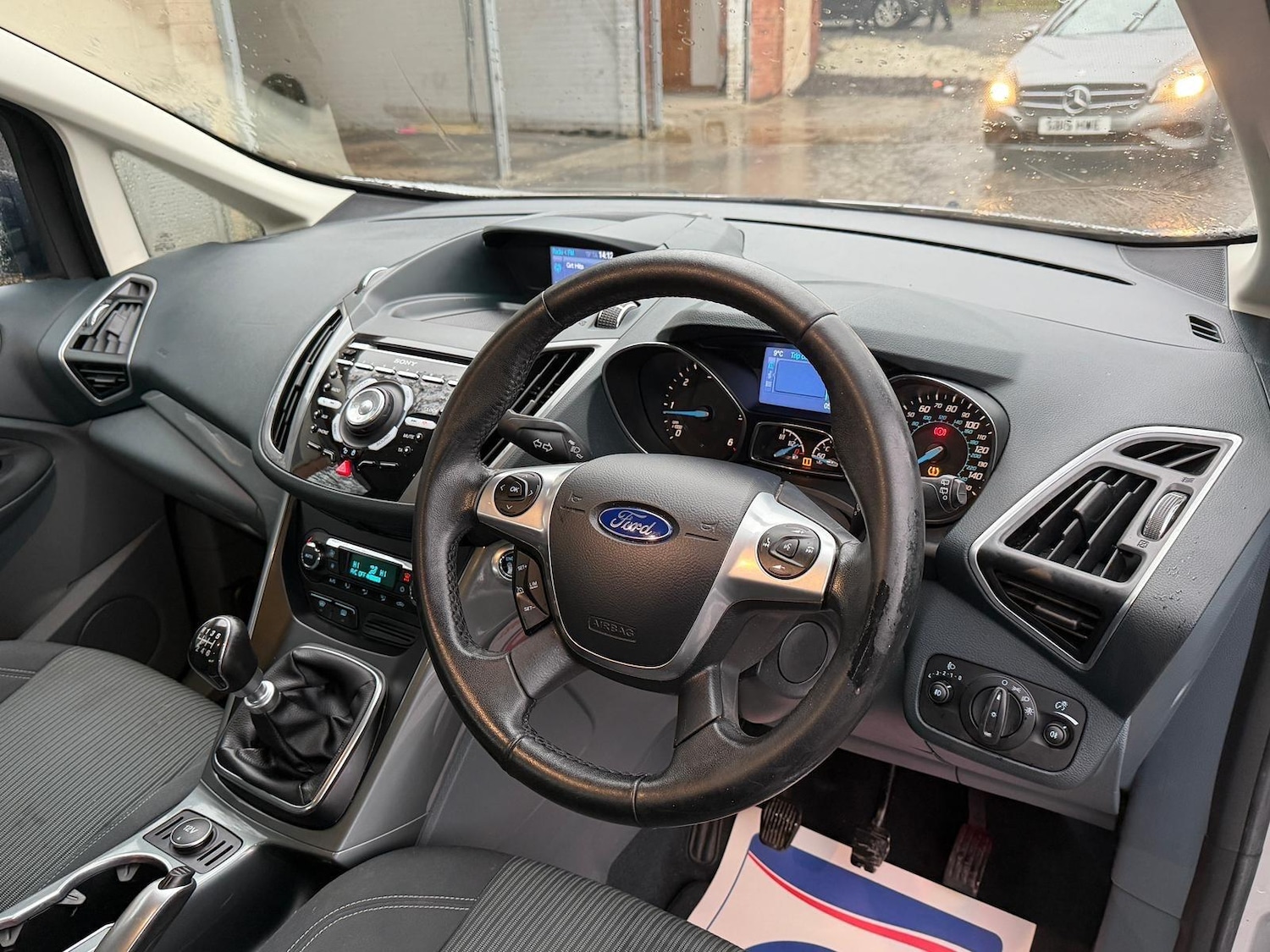 Used Ford Grand C-Max 2014 for sale - 76952486: Photo 5