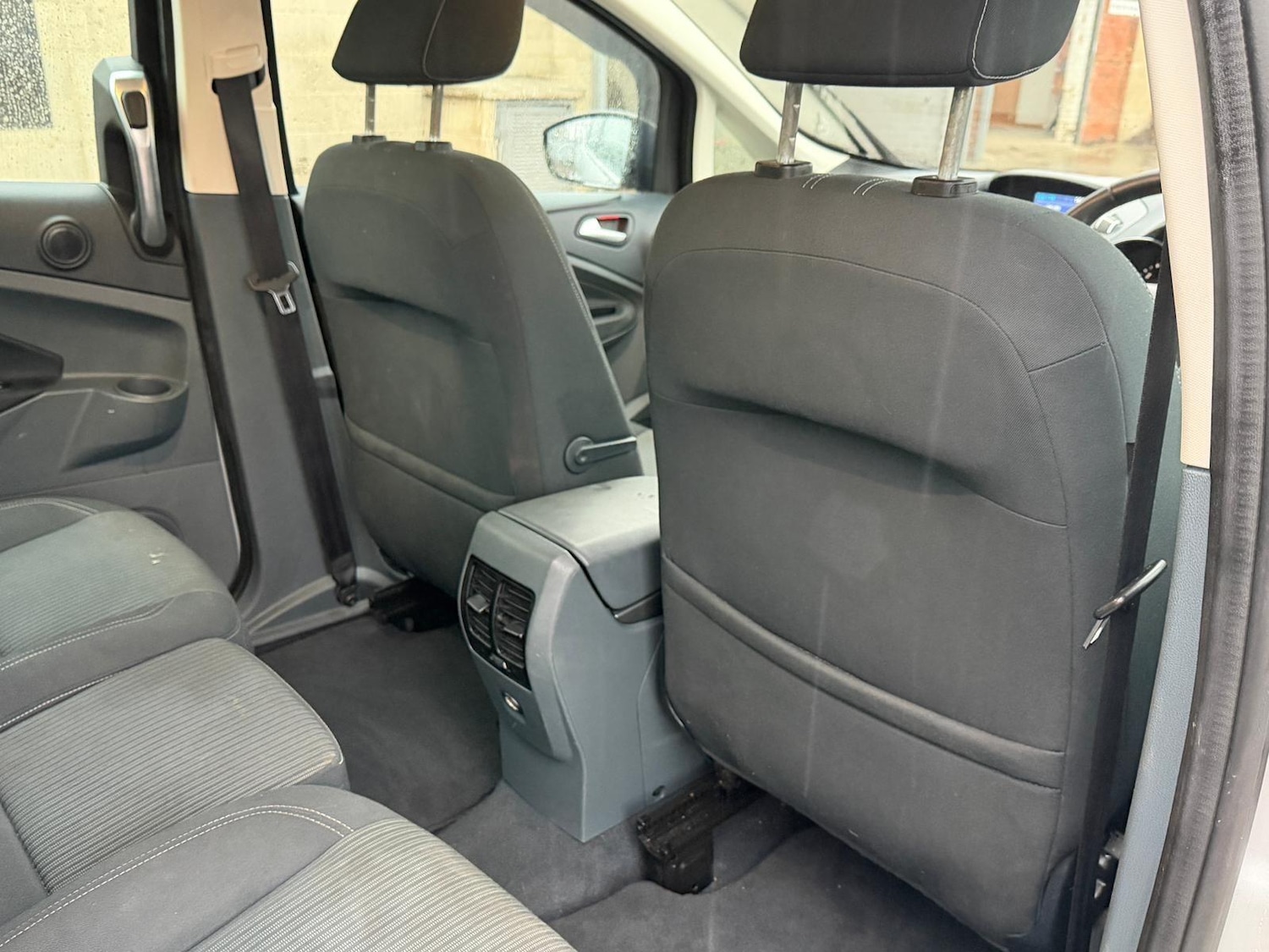 Used Ford Grand C-Max 2014 for sale - 76952486: Photo 9