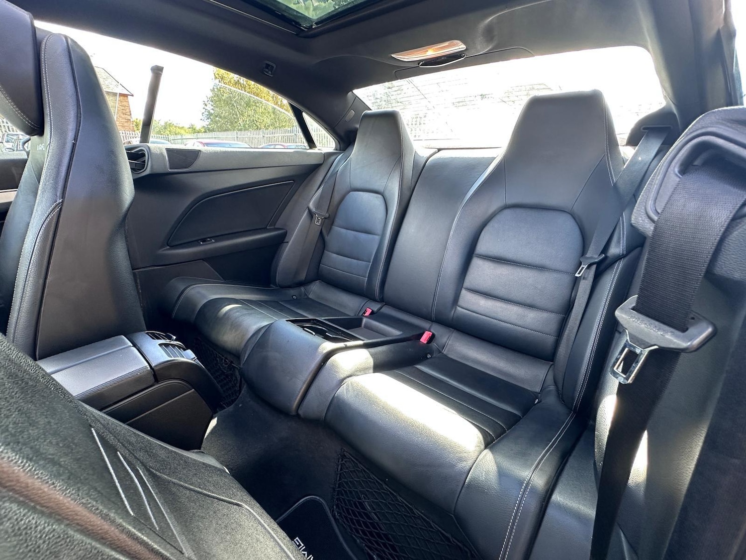 Used Mercedes-Benz E Class 2012 for sale - 76584585: Photo 23