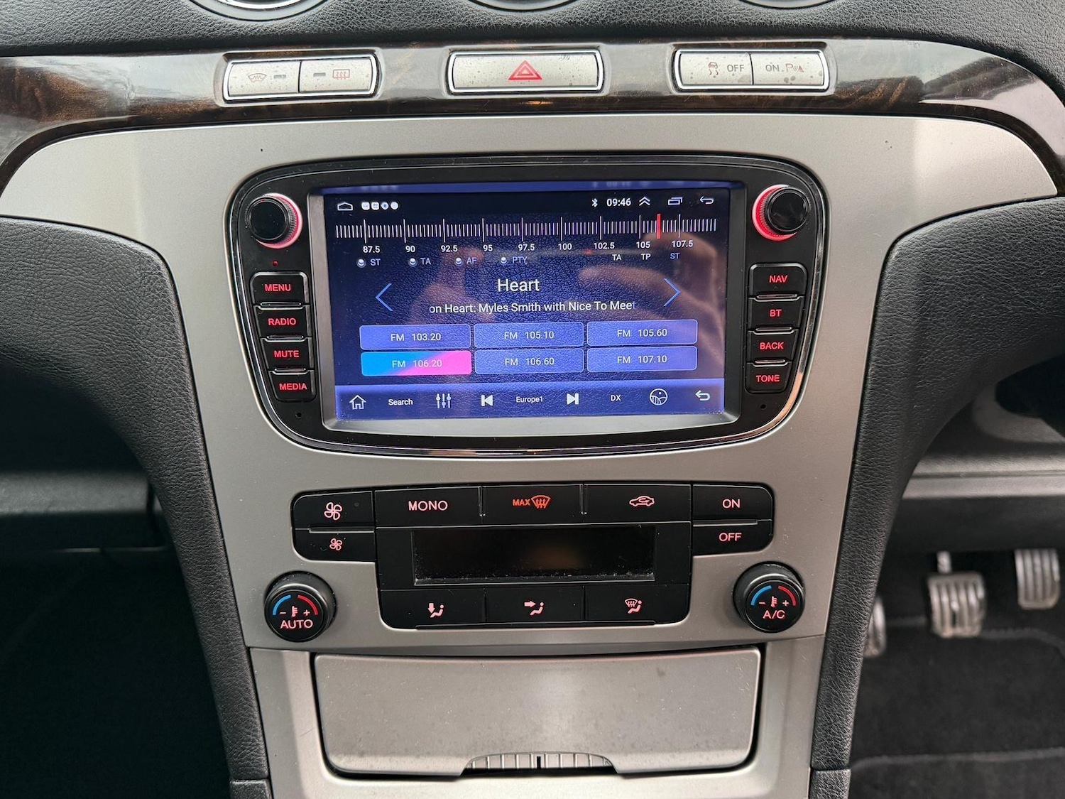 Used Ford Galaxy 2009 for sale - 76887355: Photo 20