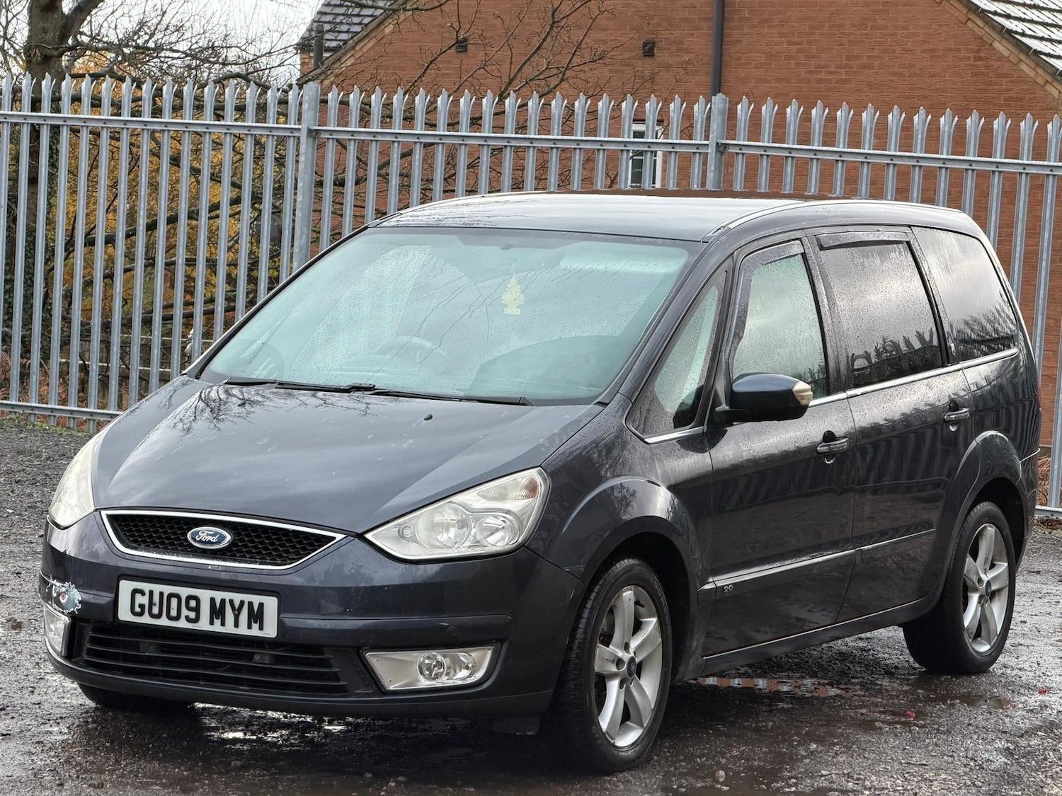 Used Ford Galaxy 2009 for sale - 76887355: Photo 3