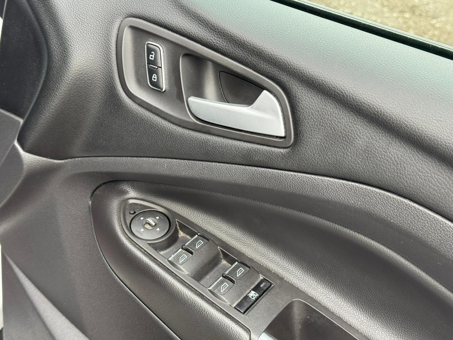 Used Ford Kuga 2014 for sale - 77645737: Photo 19