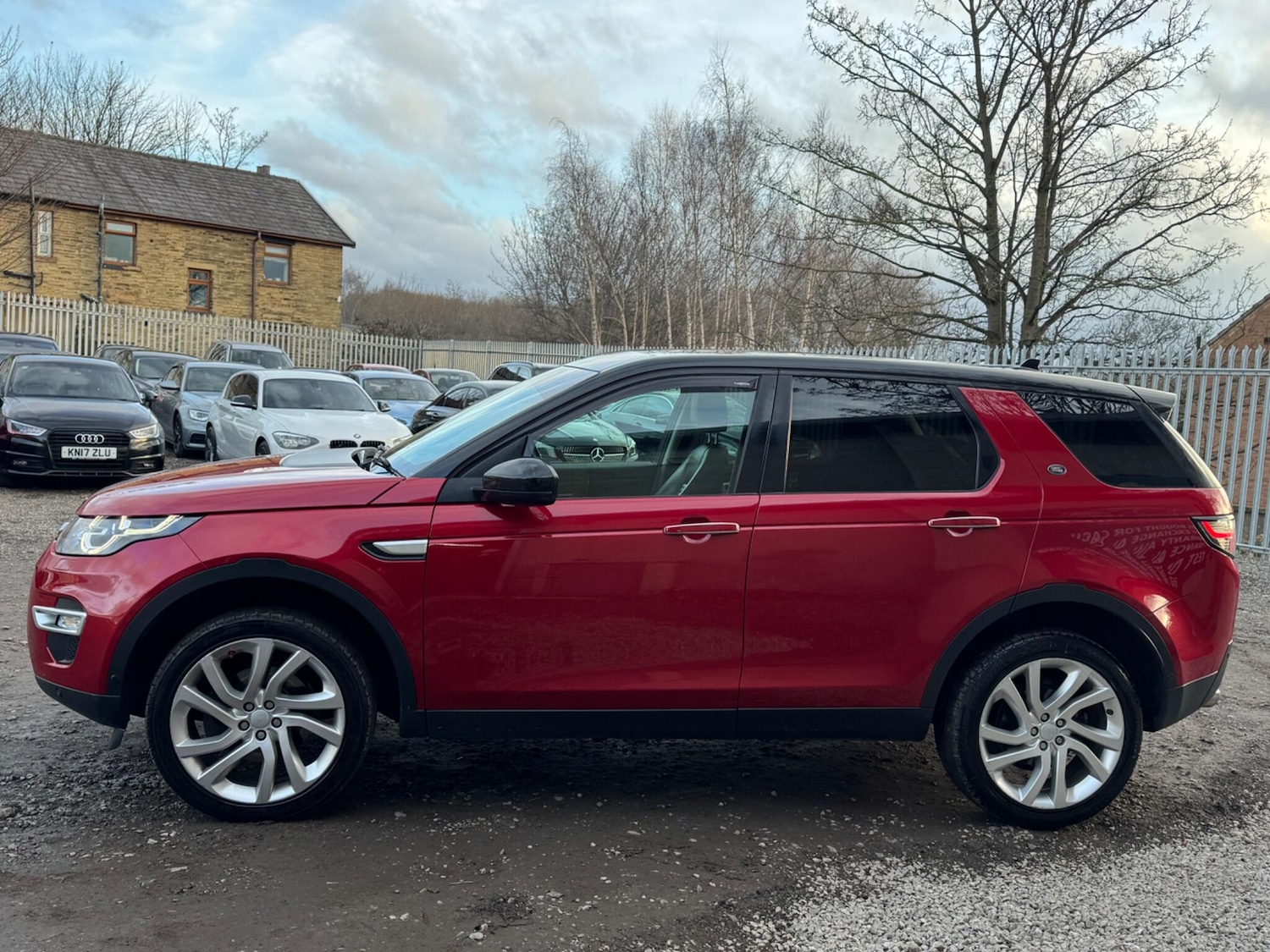 Used Land Rover Discovery Sport for sale - 77267882: Photo 4