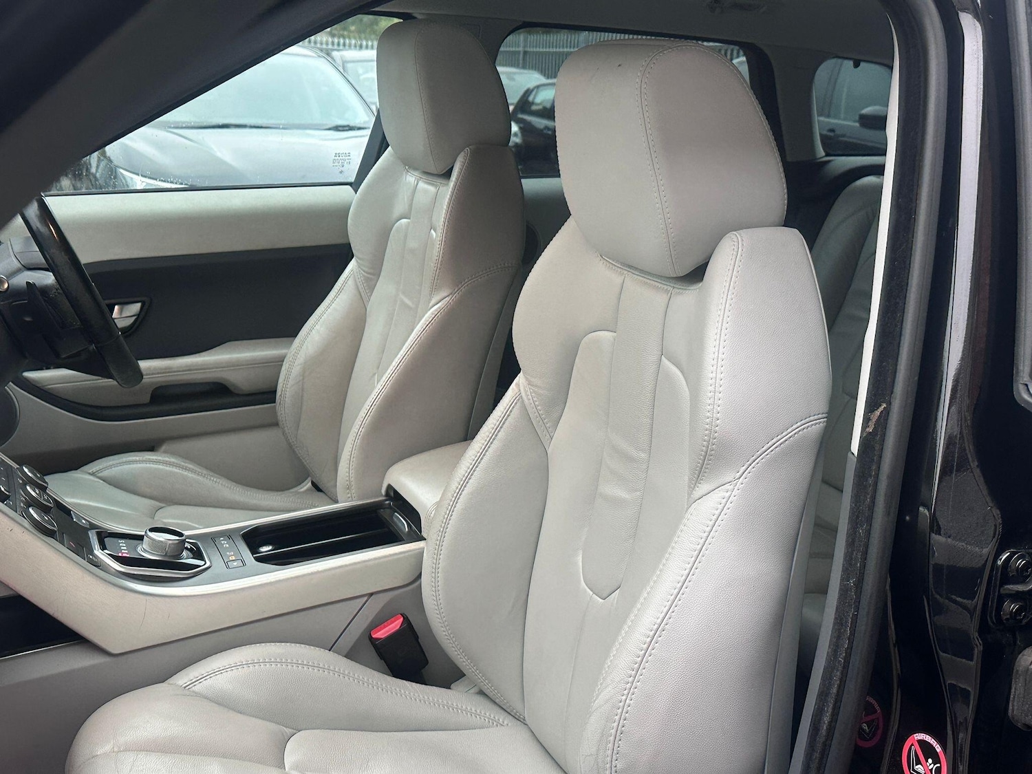 Used Land Rover Range Rover Evoque 2012 for sale - 76607603: Photo 11