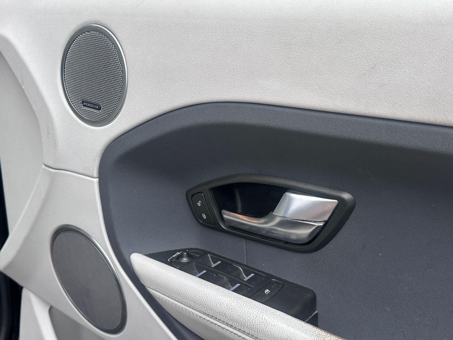 Used Land Rover Range Rover Evoque 2012 for sale - 76607603: Photo 13