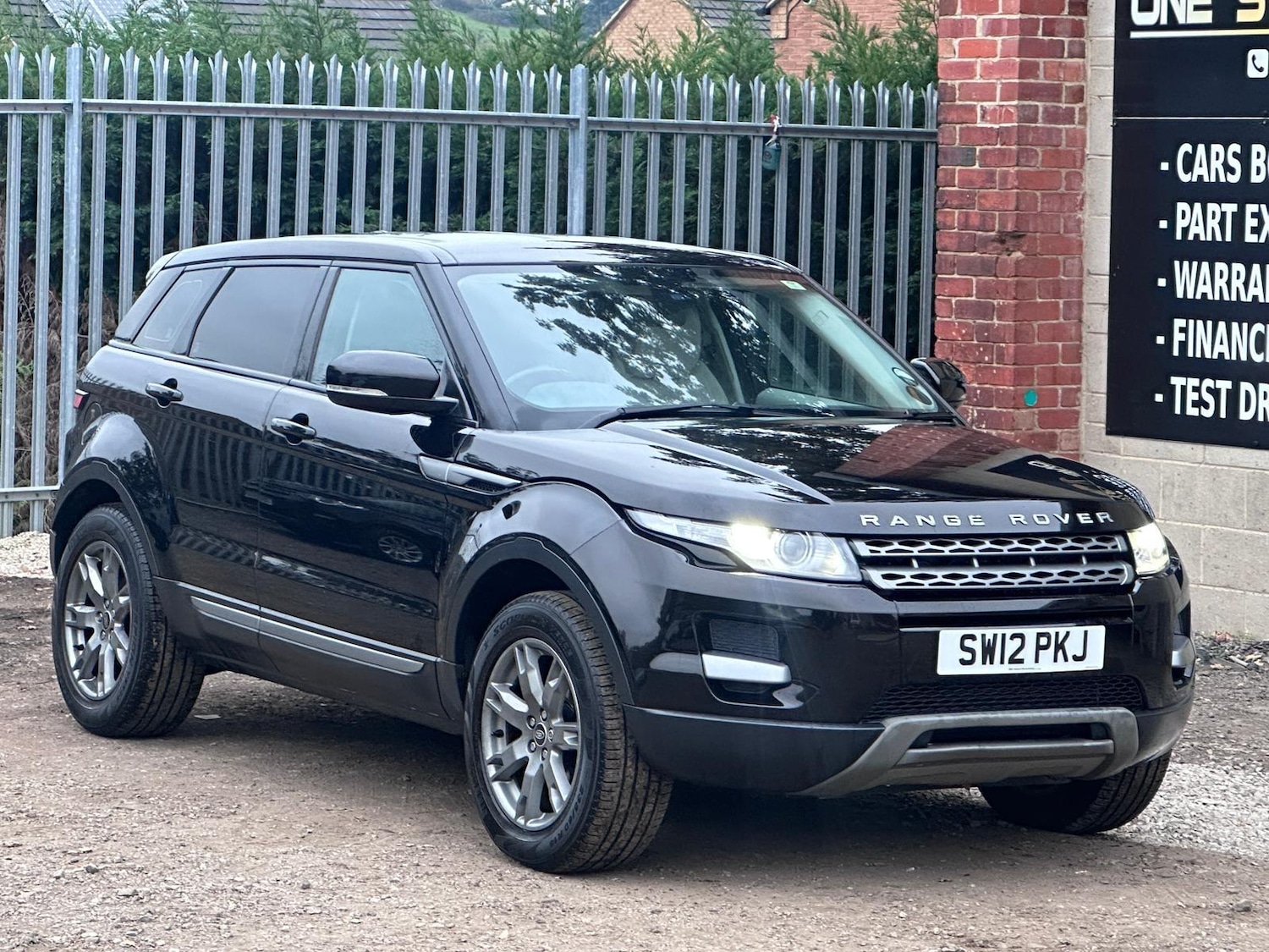 Used Land Rover Range Rover Evoque 2012 for sale - 76607603: Photo 15