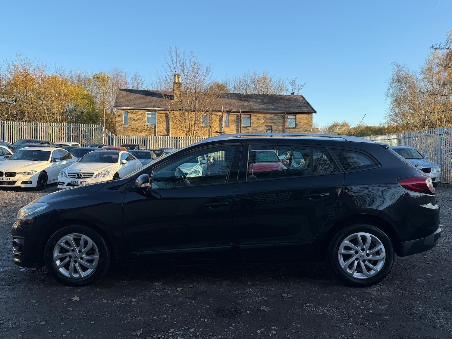 Used Renault Megane 2015 for sale - 76646121: Photo 12
