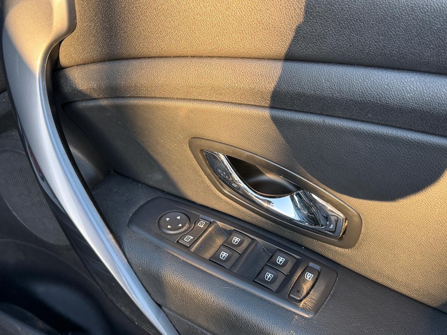 Used Renault Megane 2015 for sale - 76646121: Photo 13