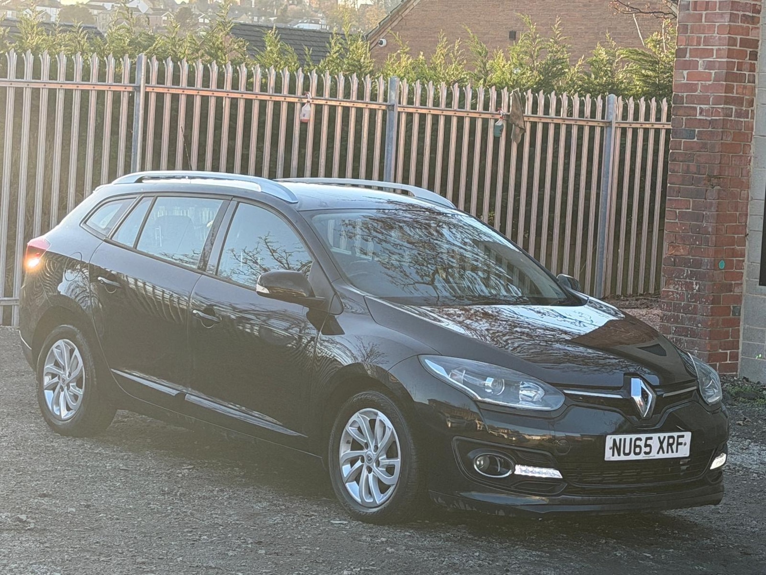 Used Renault Megane 2015 for sale - 76646121: Photo 15