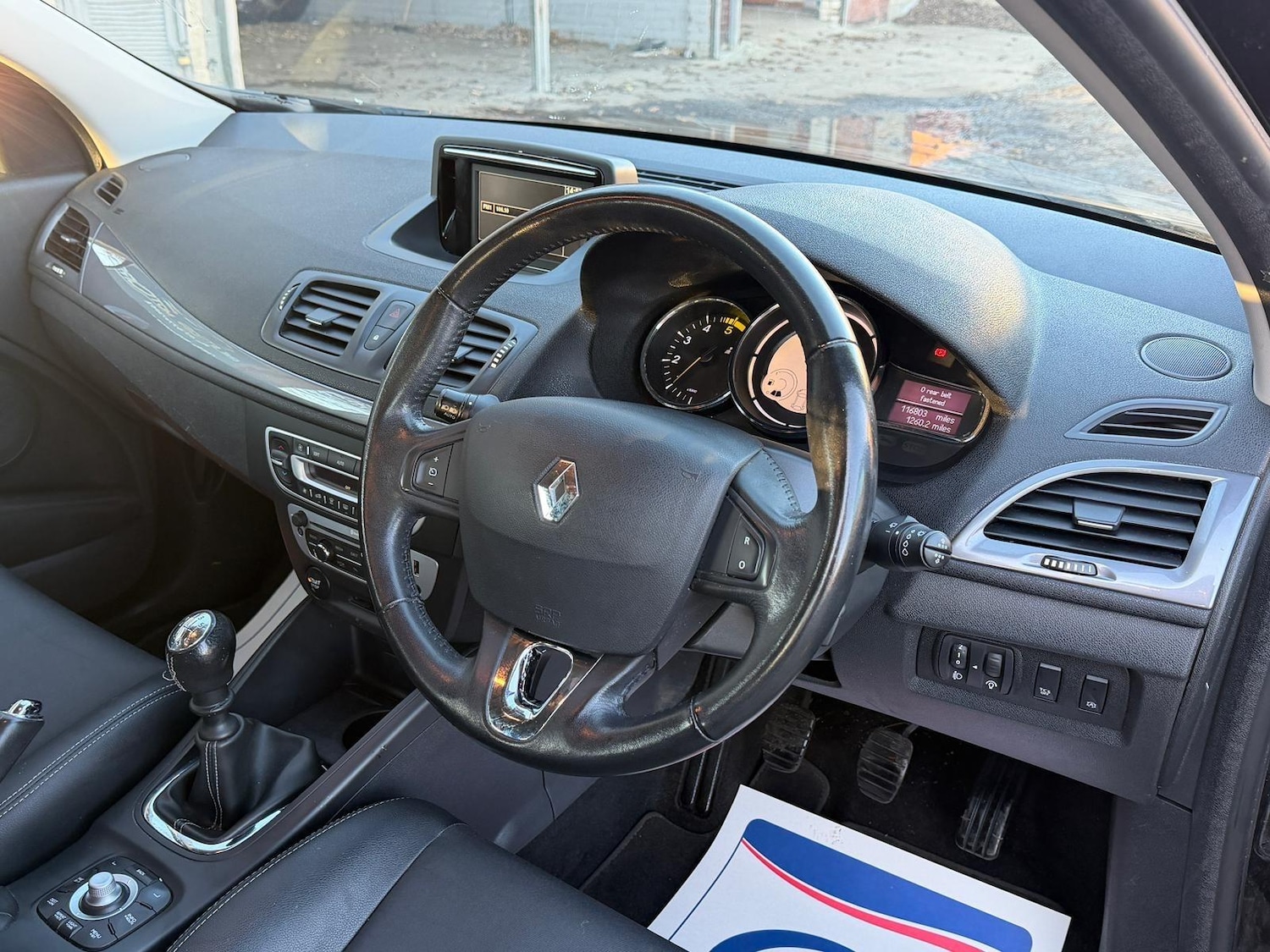 Used Renault Megane 2015 for sale - 76646121: Photo 20