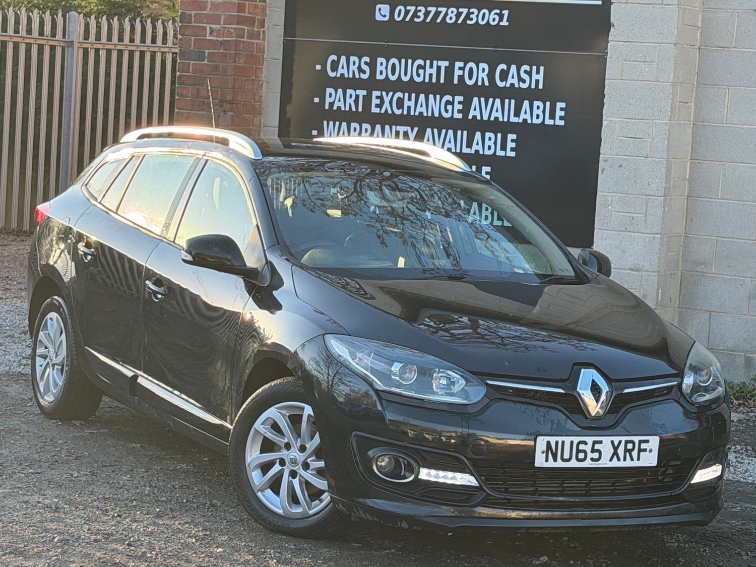 Used Renault Megane 2015 for sale - 76646121: Photo 9