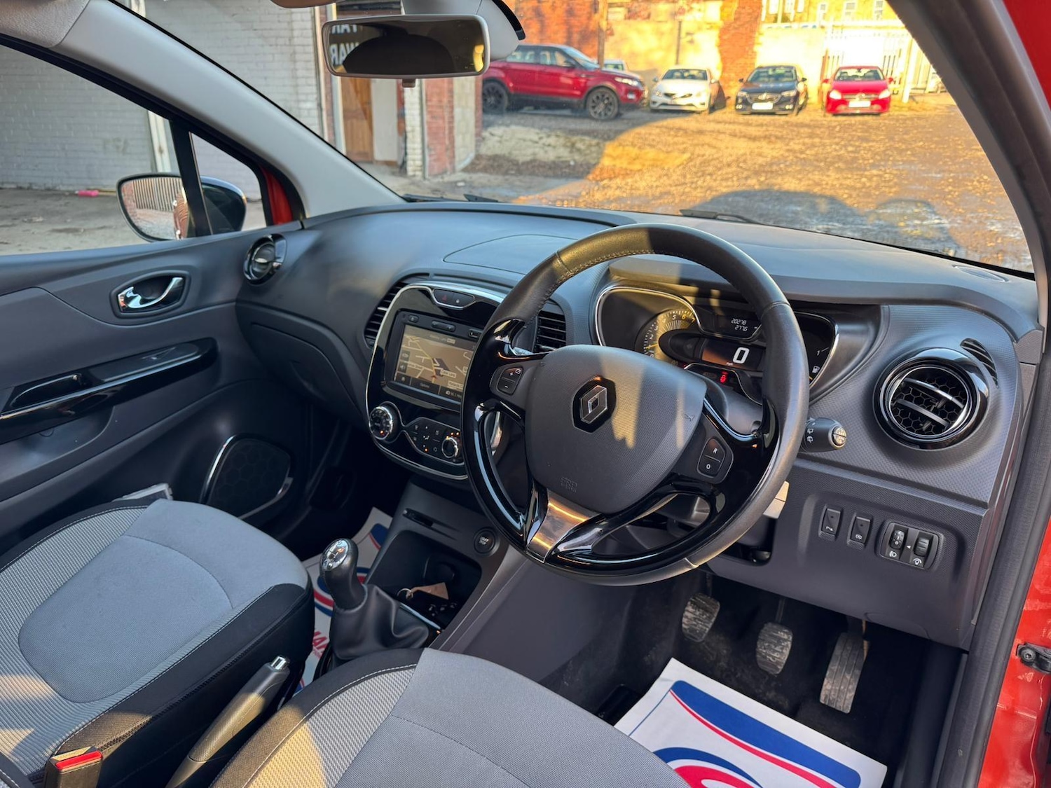 Used Renault Captur 2014 for sale - 77131063: Photo 11