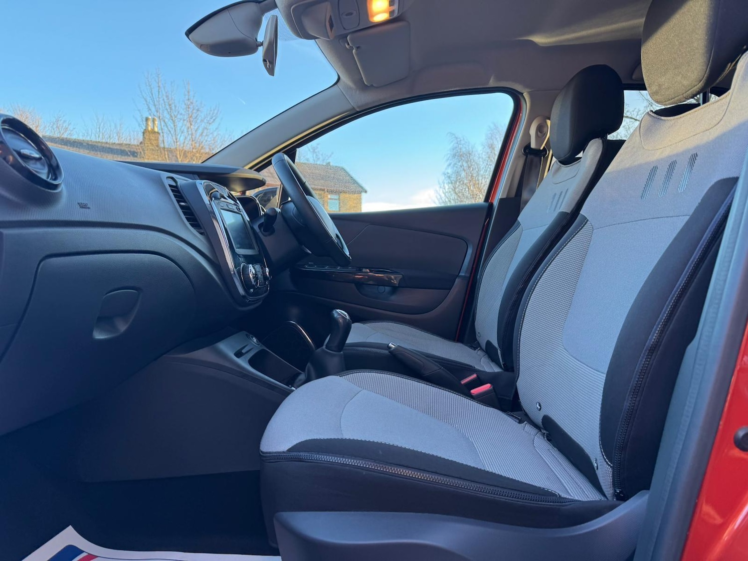 Used Renault Captur 2014 for sale - 77131063: Photo 20