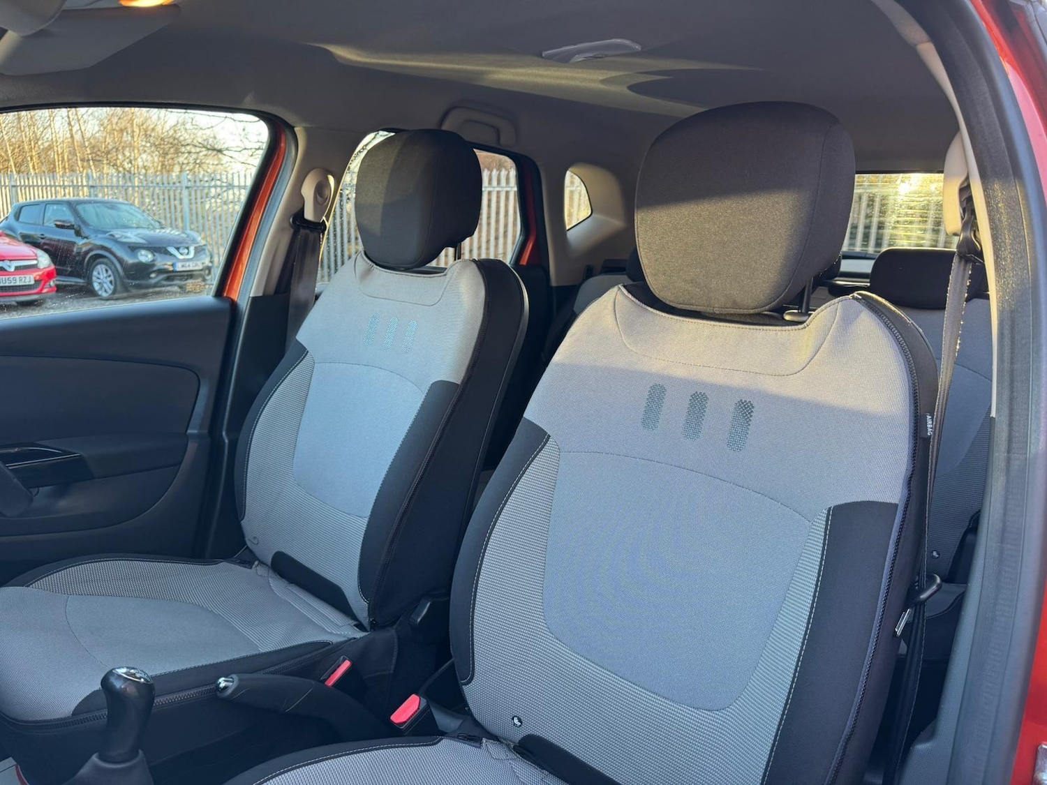 Used Renault Captur 2014 for sale - 77131063: Photo 22