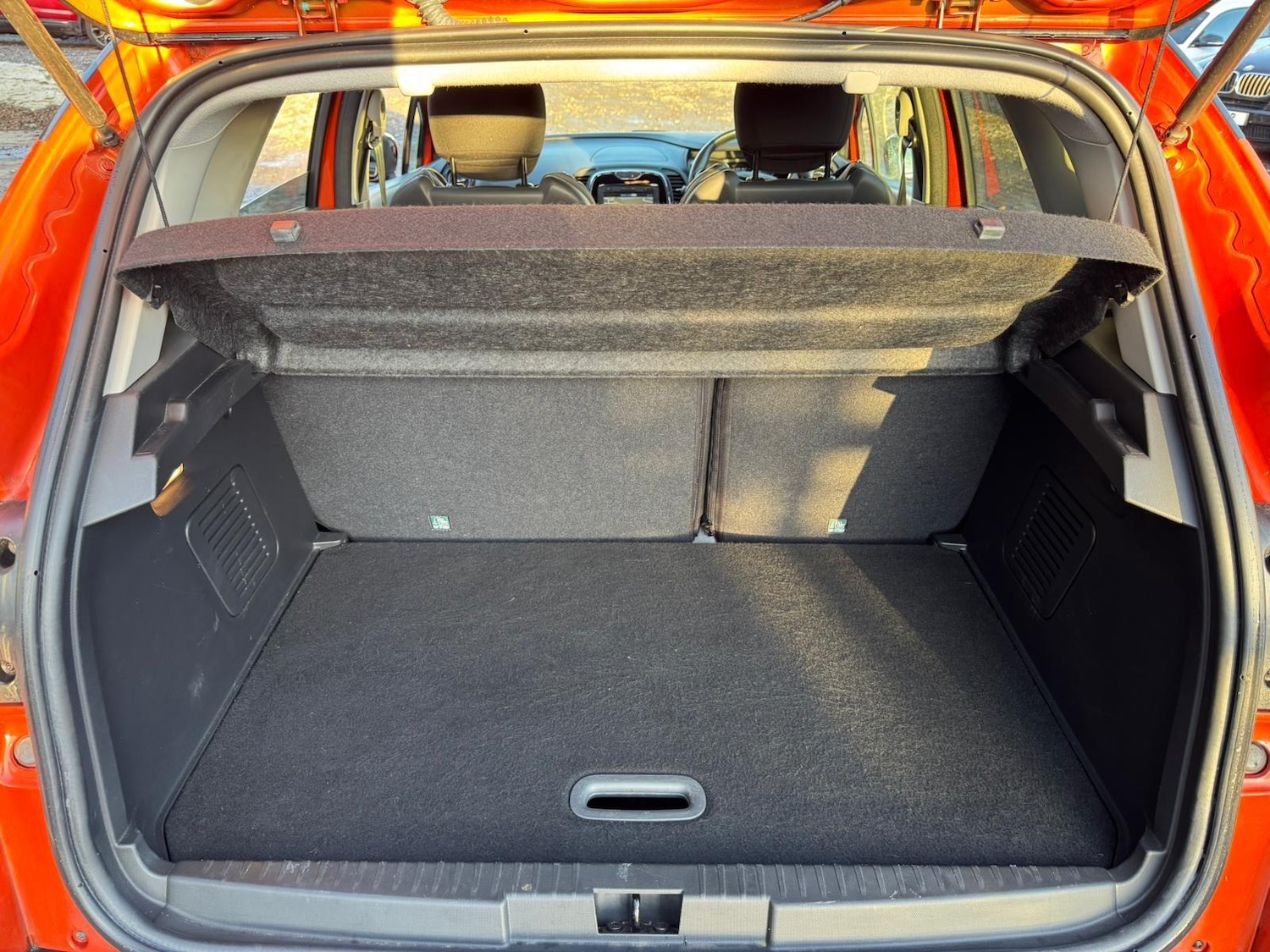 Used Renault Captur 2014 for sale - 77131063: Photo 8