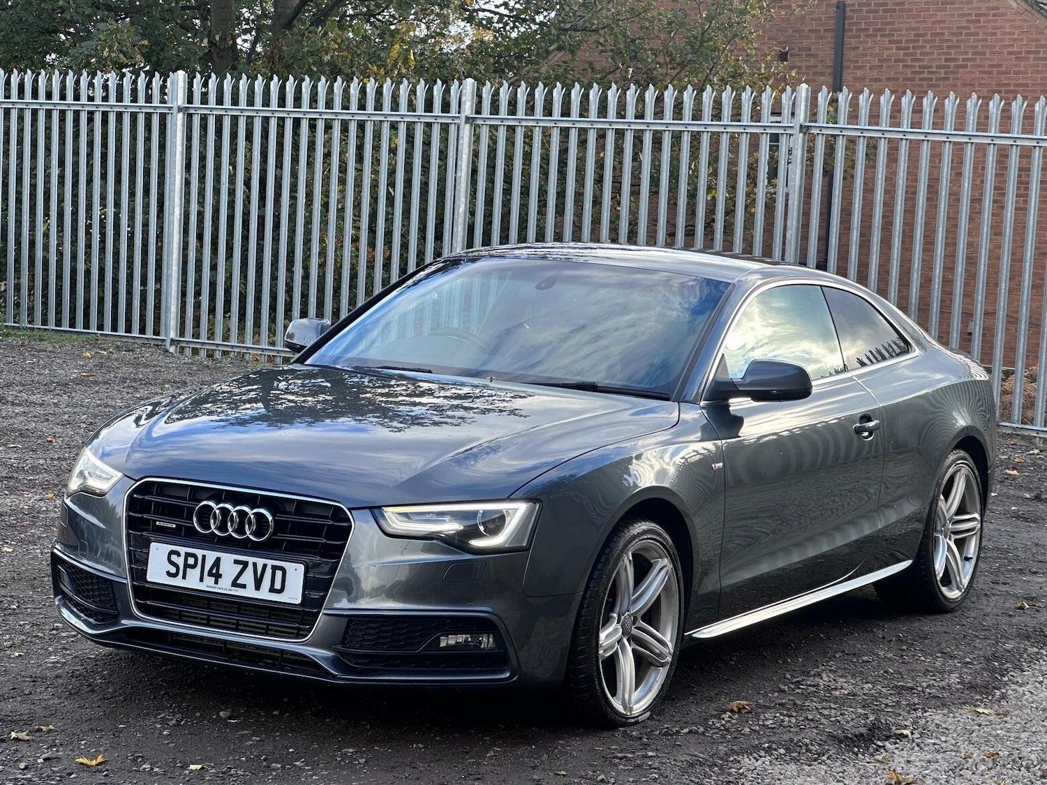 Used Audi A5 2014 for sale - 76337338: Photo 3