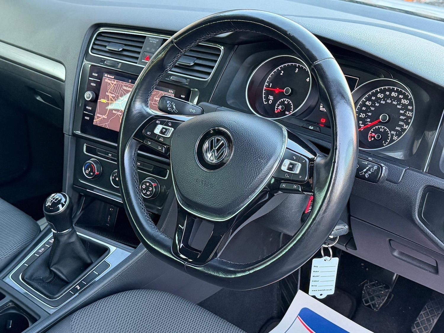 Used Volkswagen Golf 2017 for sale - 76633488: Photo 16