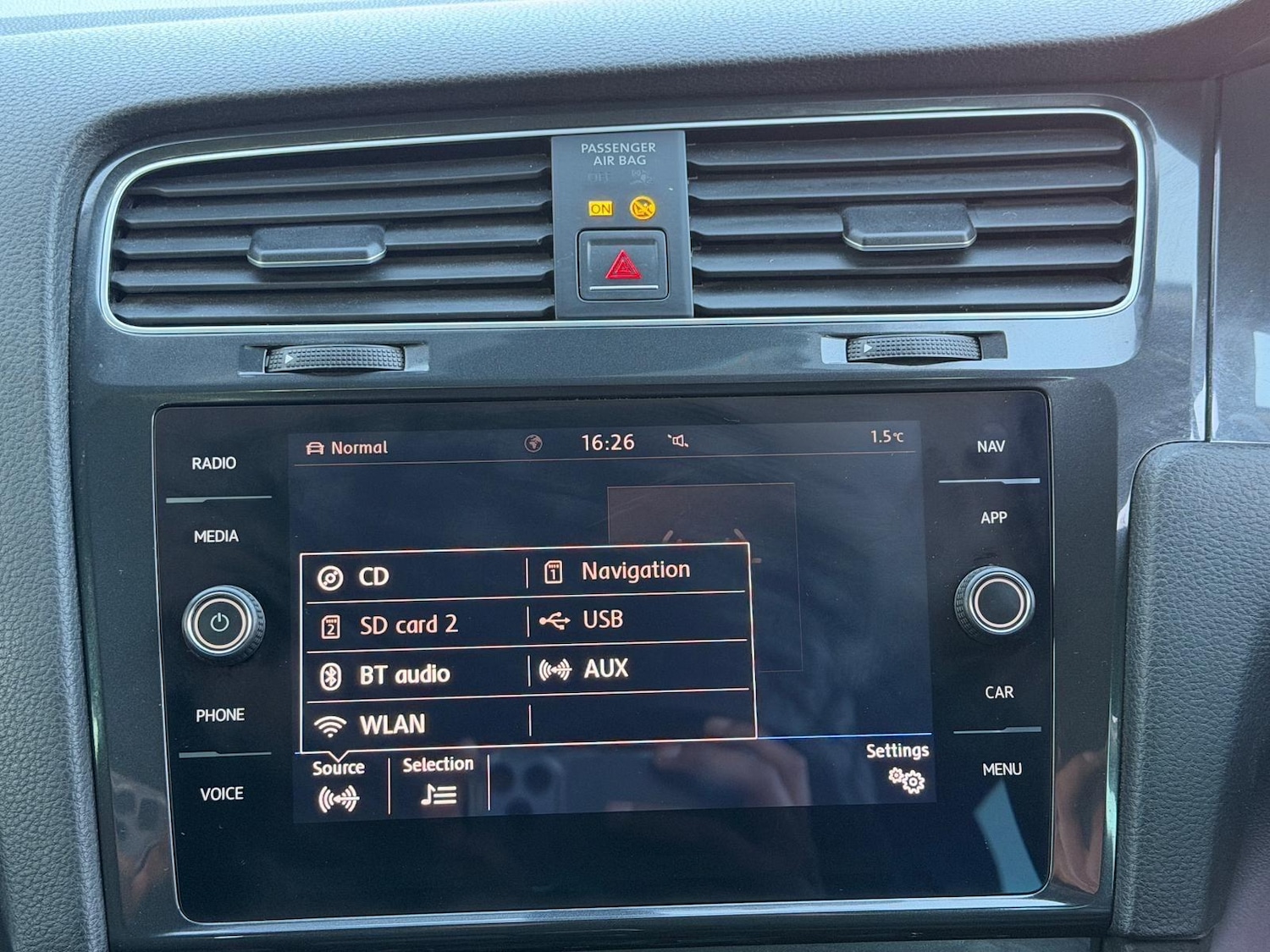 Used Volkswagen Golf 2017 for sale - 76633488: Photo 20