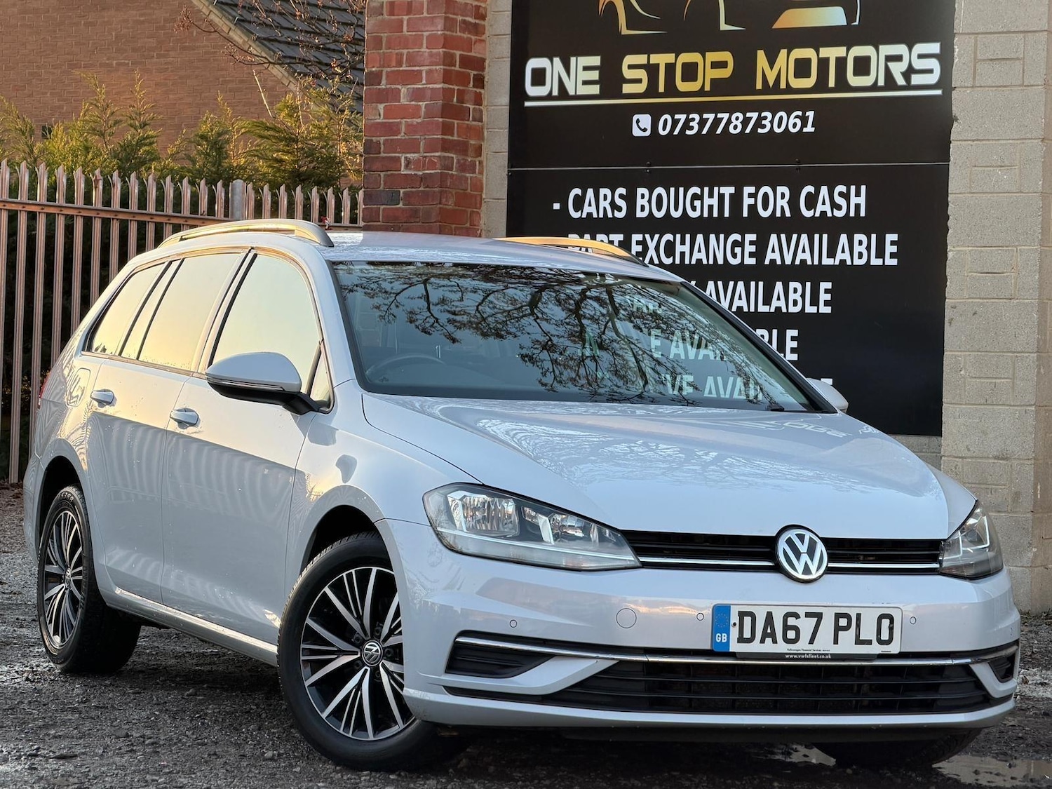 Used Volkswagen Golf 2017 for sale - 76633488: Photo 25