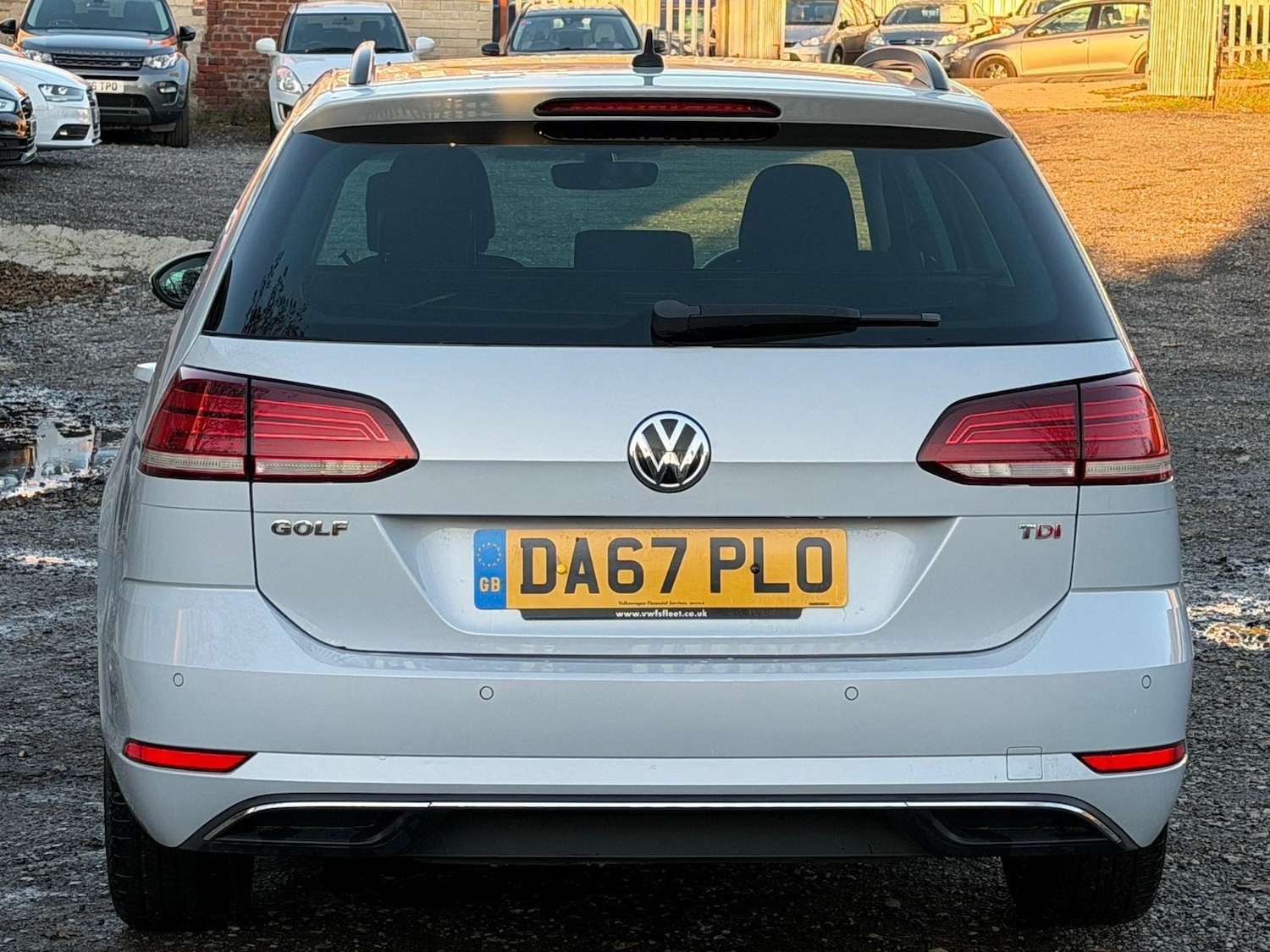 Used Volkswagen Golf 2017 for sale - 76633488: Photo 4