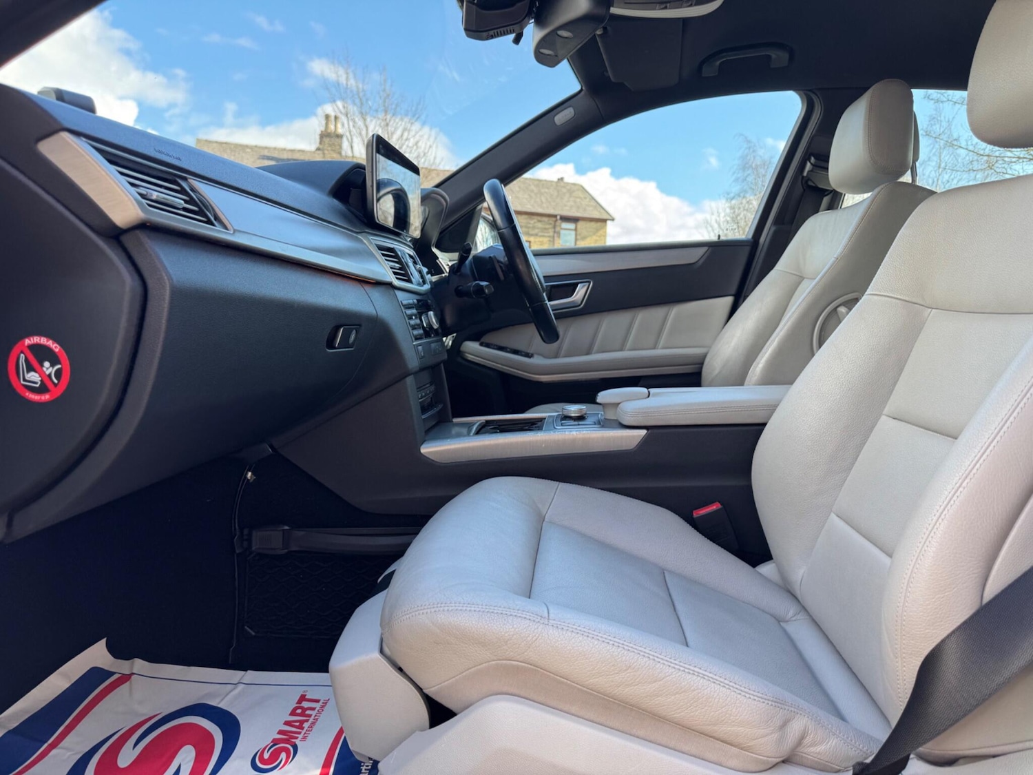 Used Mercedes-Benz E Class 2012 for sale - 78086065: Photo 19