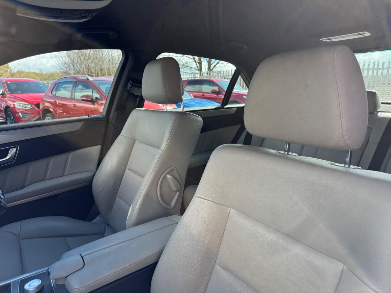 Used Mercedes-Benz E Class 2012 for sale - 78086065: Photo 20