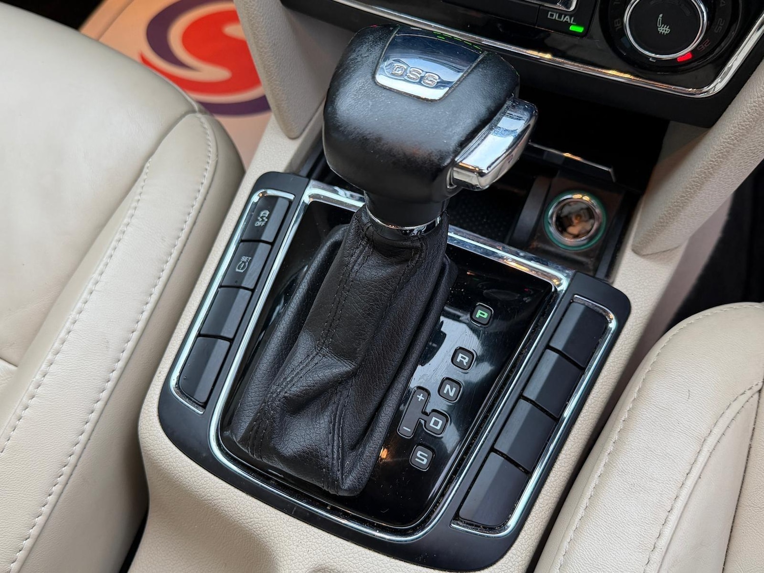 Used Skoda Superb 2013 for sale - 76592163: Photo 22