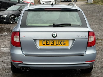 Used Skoda Superb 2013 for sale - 76592163: Photo