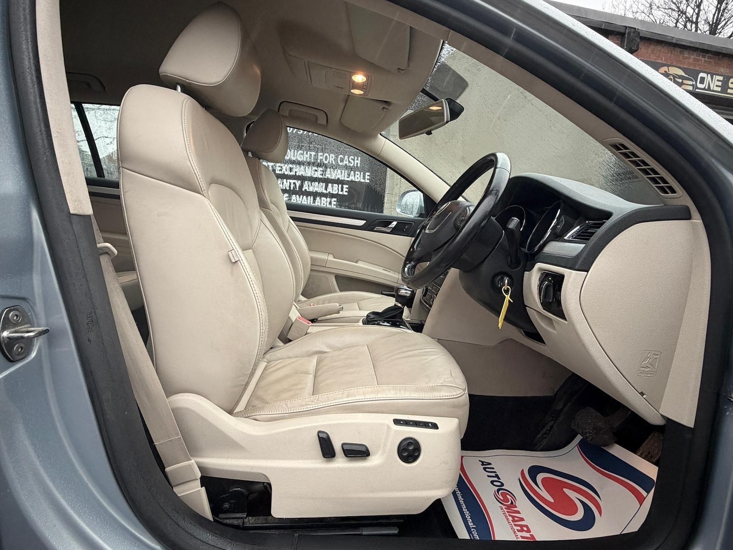 Used Skoda Superb 2013 for sale - 76592163: Photo 6