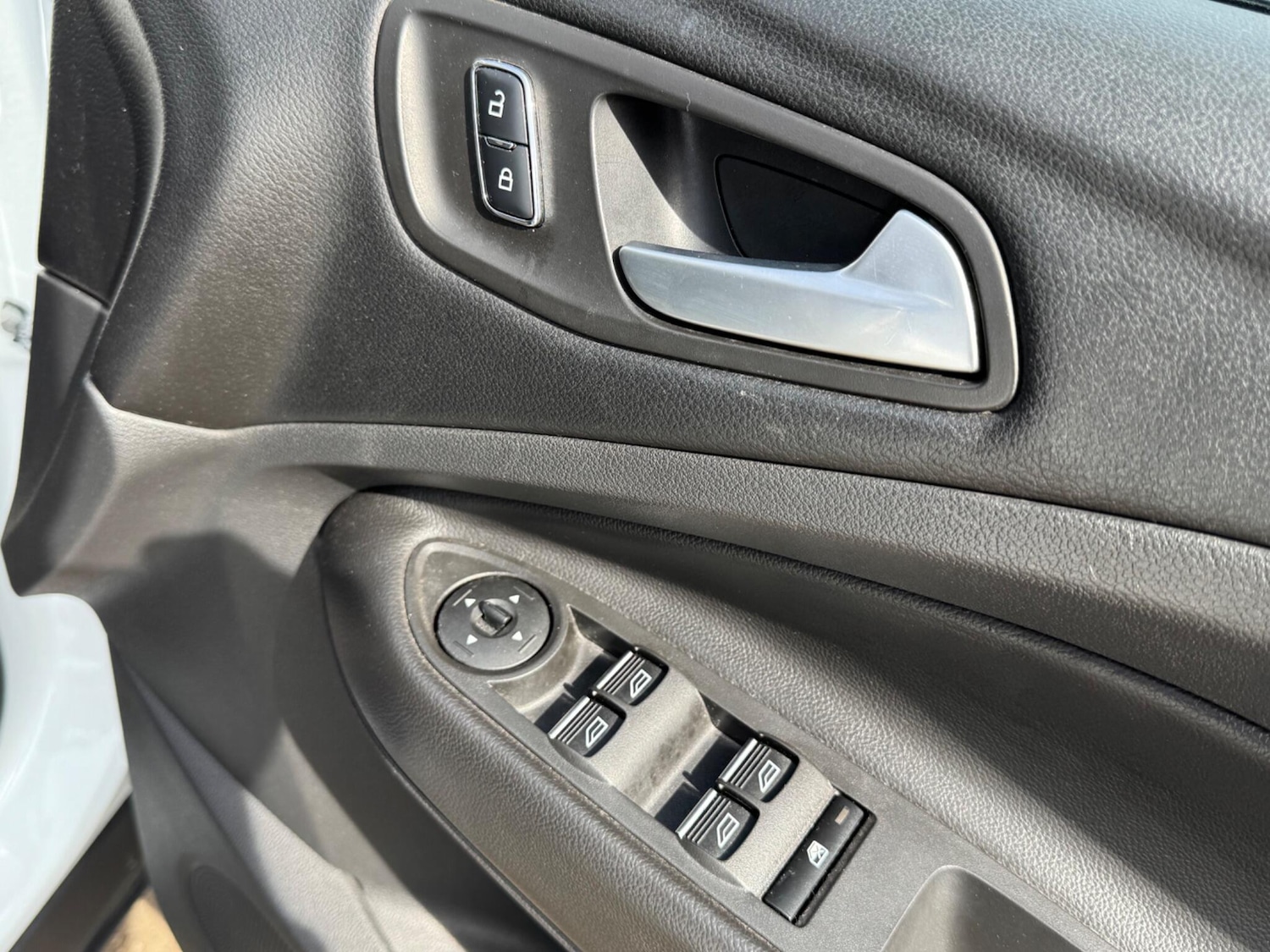 Used Ford Kuga 2016 for sale - 78204780: Photo 7