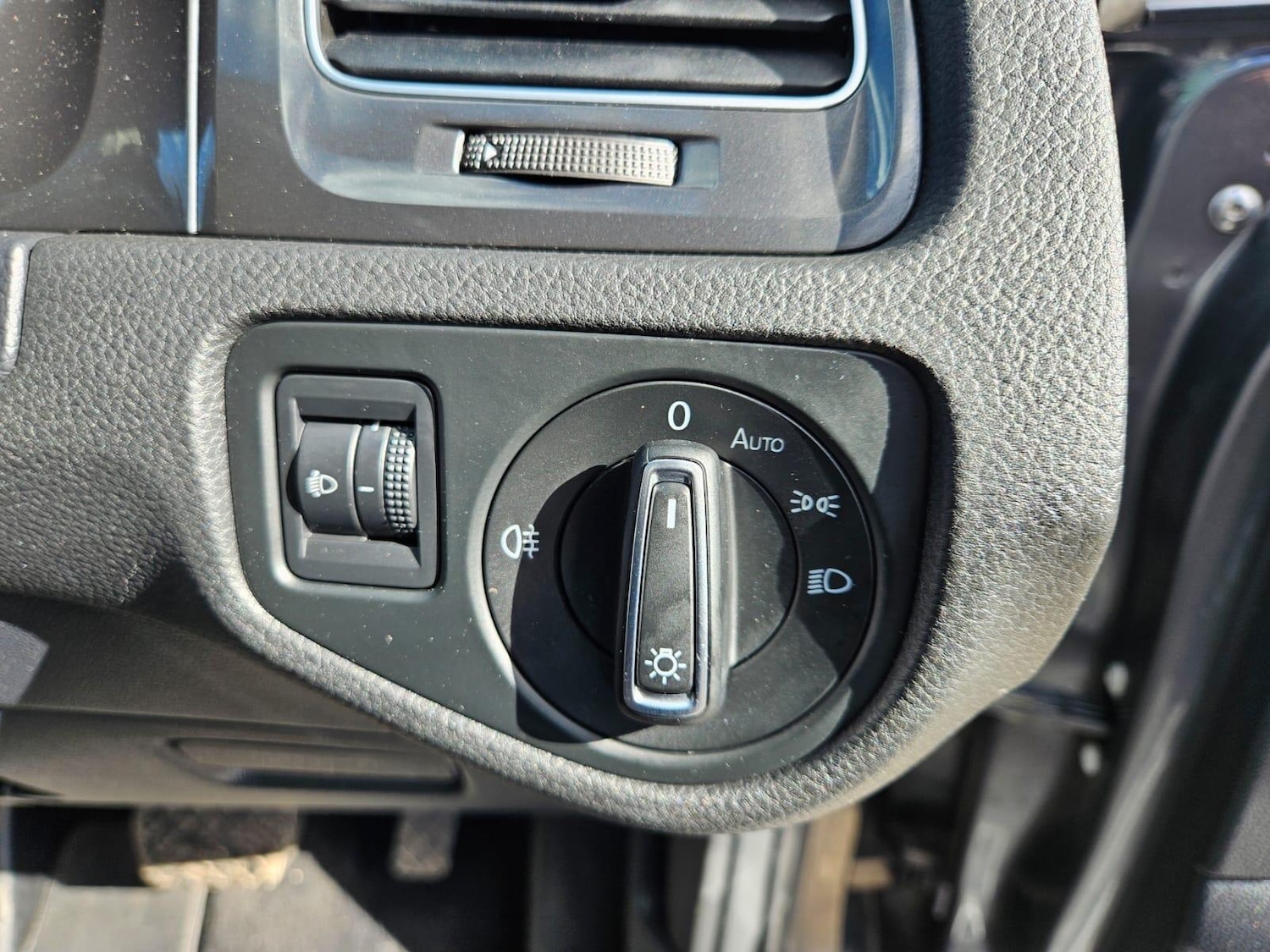 Used Volkswagen Golf for sale - 78115096: Photo 20