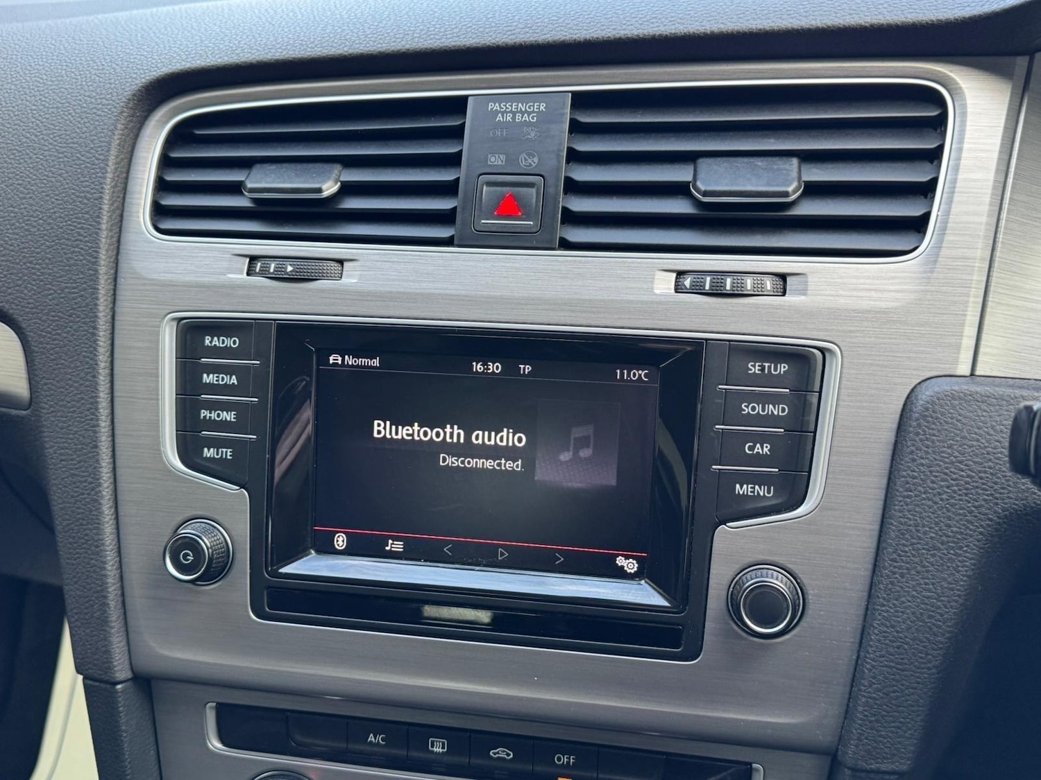 Used Volkswagen Golf for sale - 78127369: Photo 11