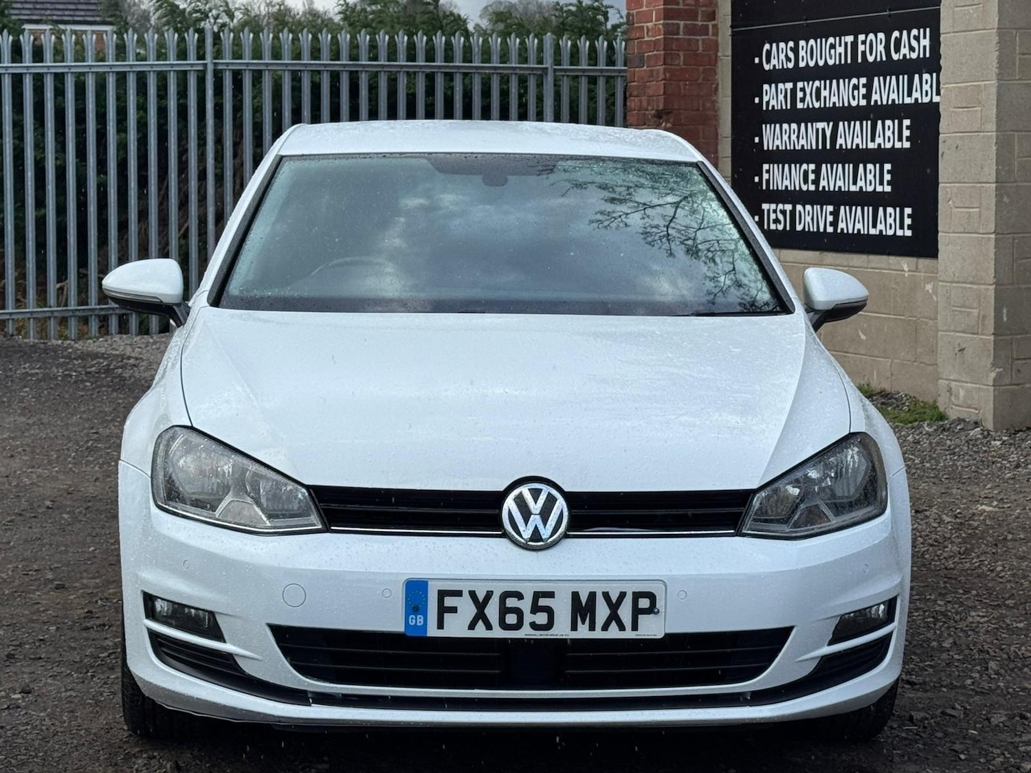 Used Volkswagen Golf for sale - 78127369: Photo 2