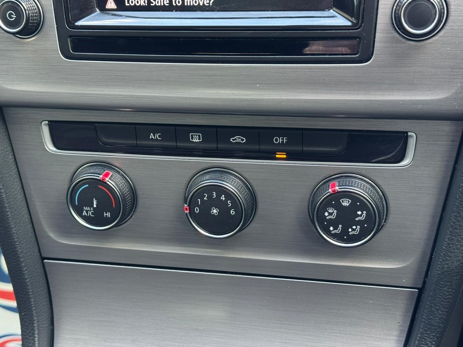 Used Volkswagen Golf for sale - 78127369: Photo 20