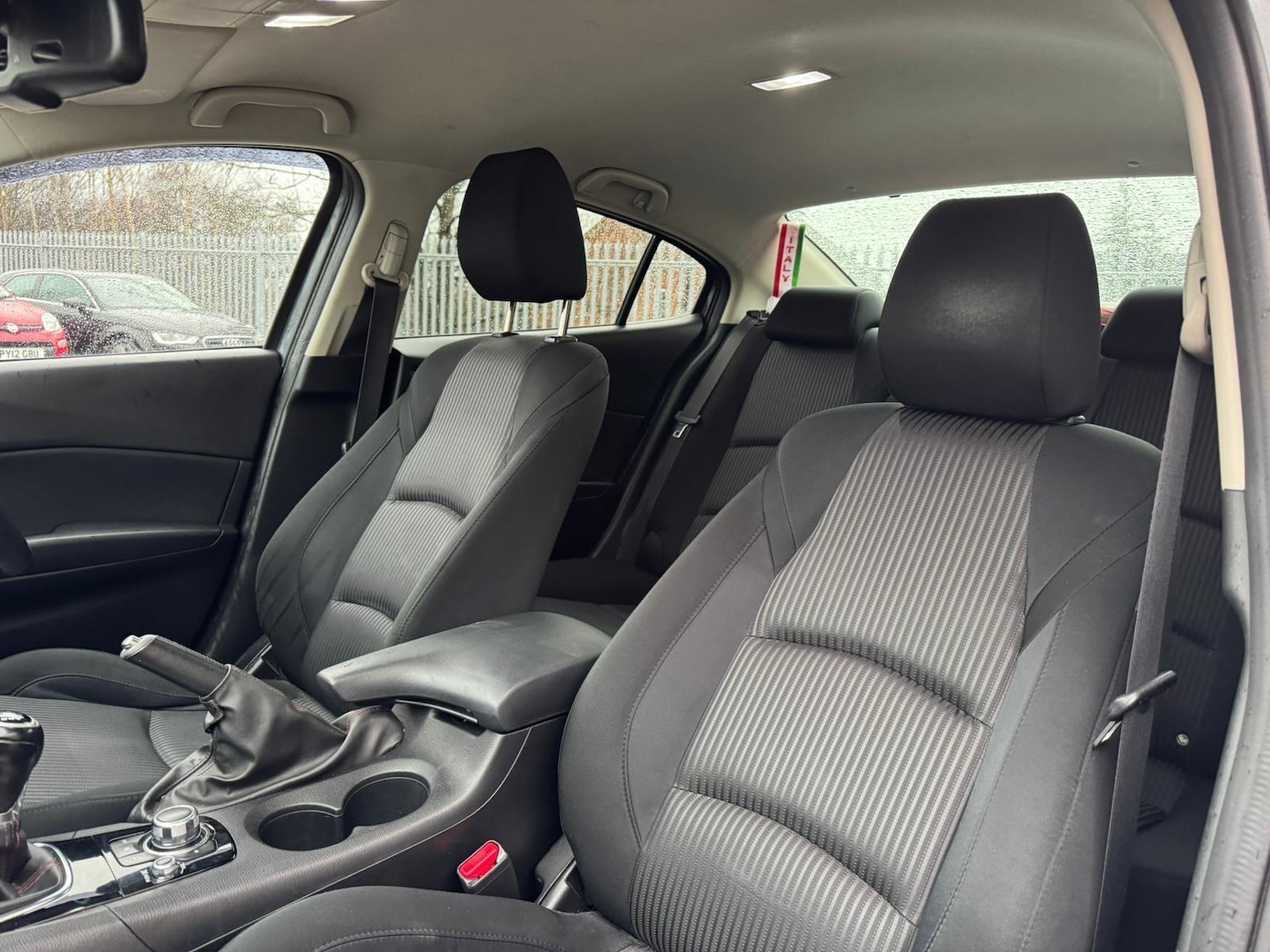 Used Mazda Mazda3 2015 for sale - 77467916: Photo 16