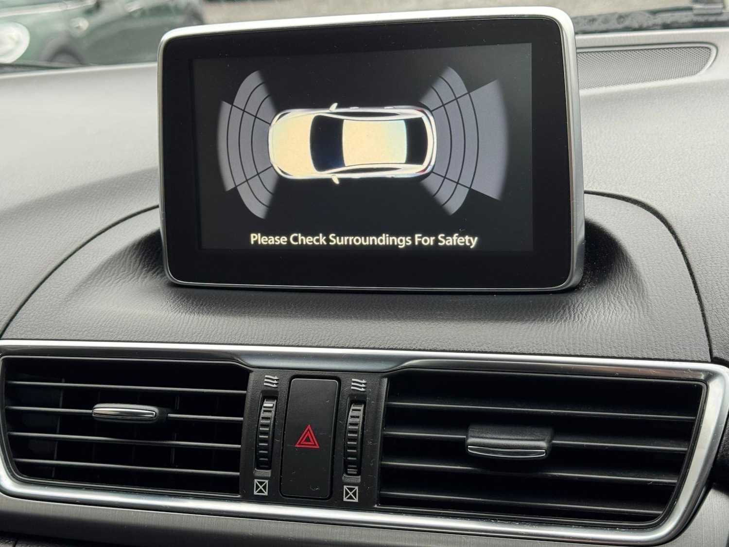 Used Mazda Mazda3 2015 for sale - 77467916: Photo 24