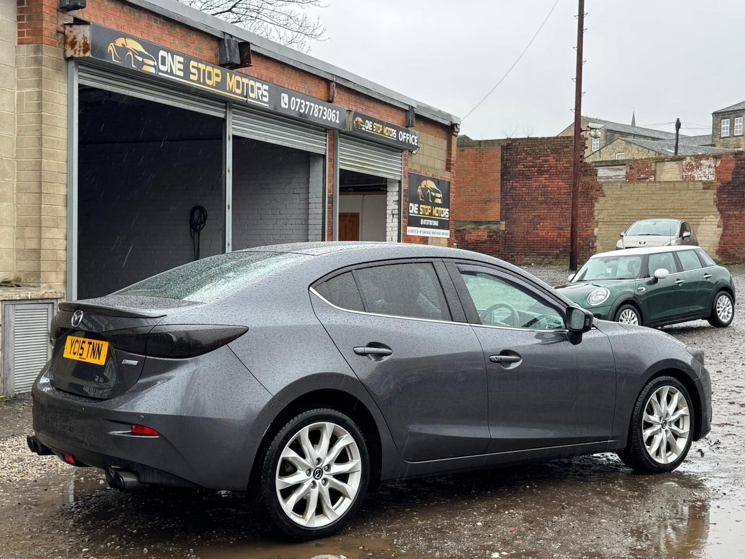 Used Mazda Mazda3 2015 for sale - 77467916: Photo 5