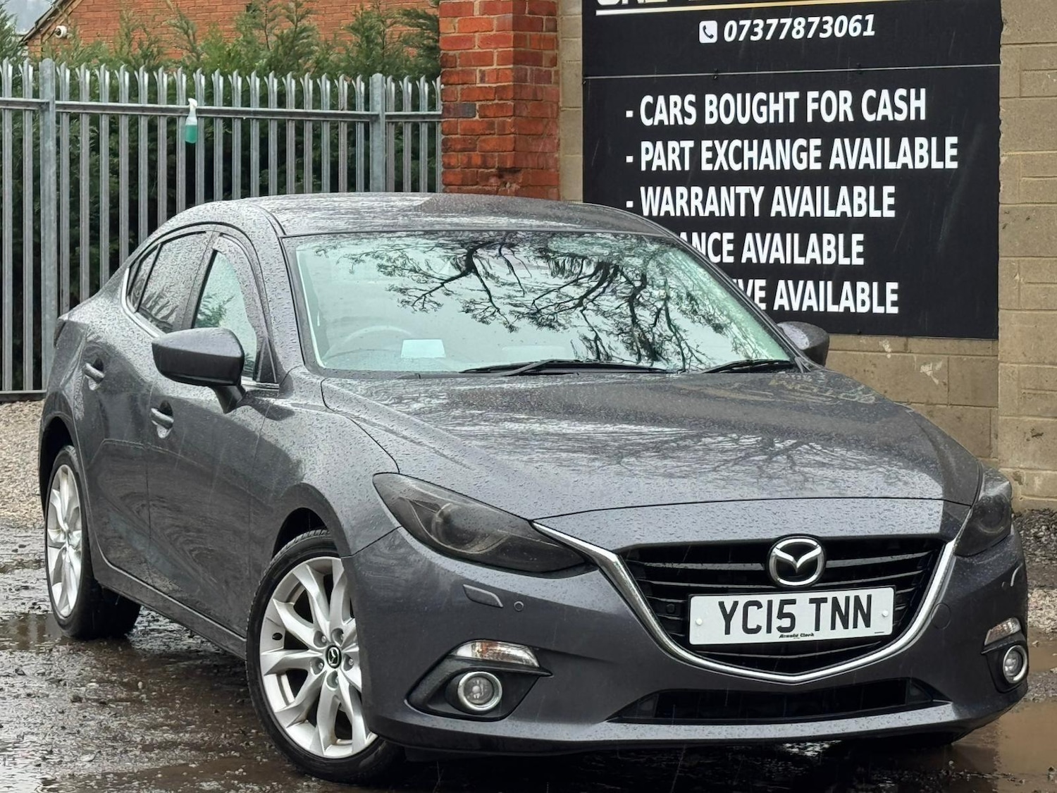 Used Mazda Mazda3 2015 for sale - 77467916: Photo 9