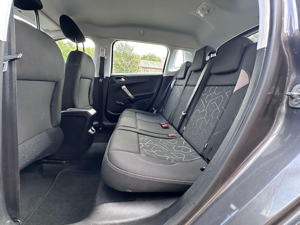 Used Peugeot 2008 2015 for sale - 76013323: Photo 13