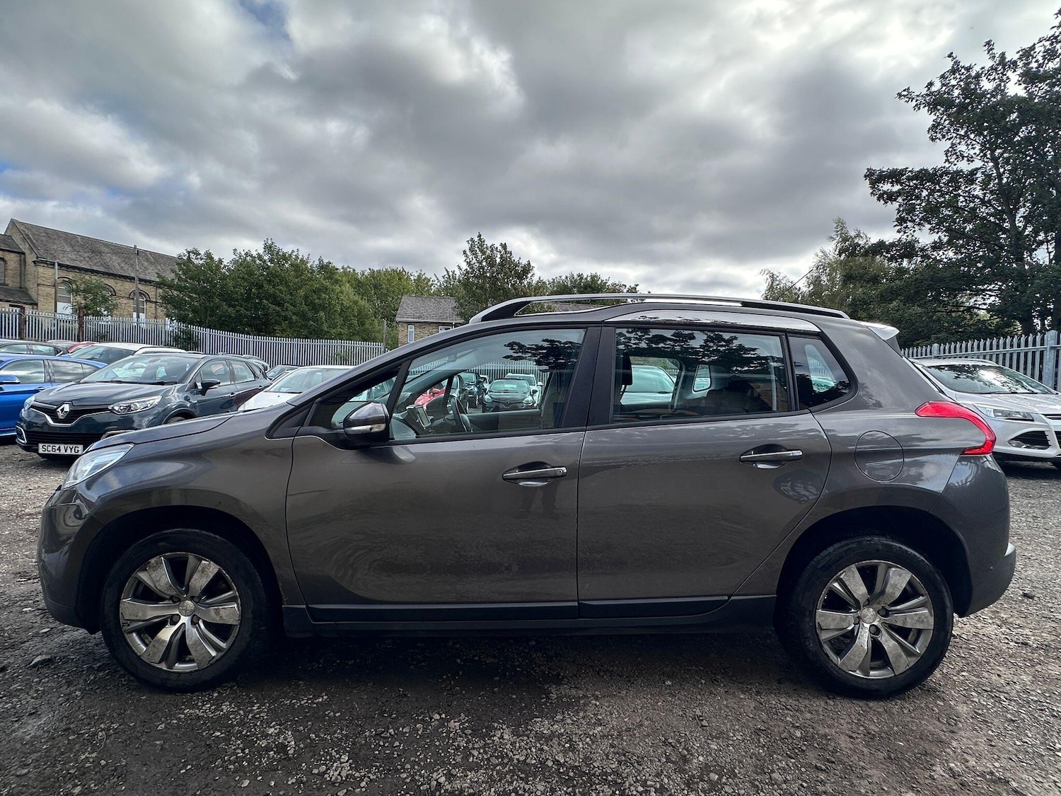Used Peugeot 2008 2015 for sale - 76013323: Photo 15