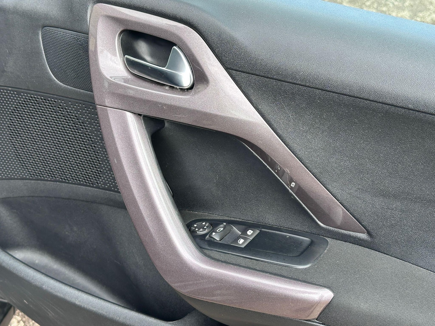 Used Peugeot 2008 2015 for sale - 76013323: Photo 19