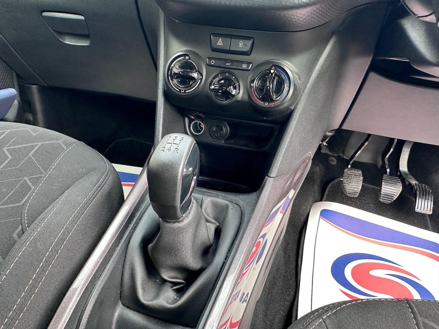 Used Peugeot 2008 2015 for sale - 76013323: Photo 25