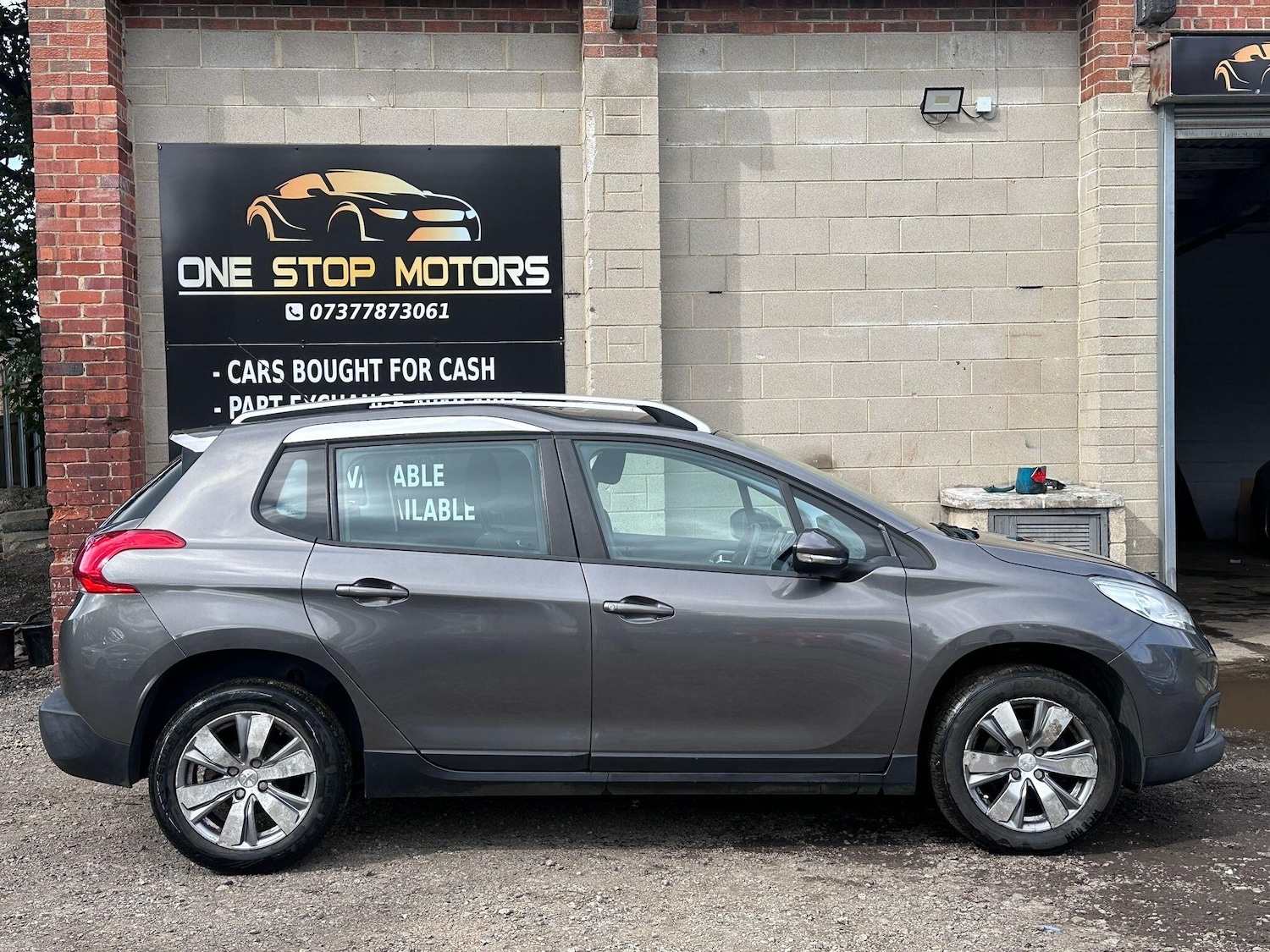 Used Peugeot 2008 2015 for sale - 76013323: Photo 5