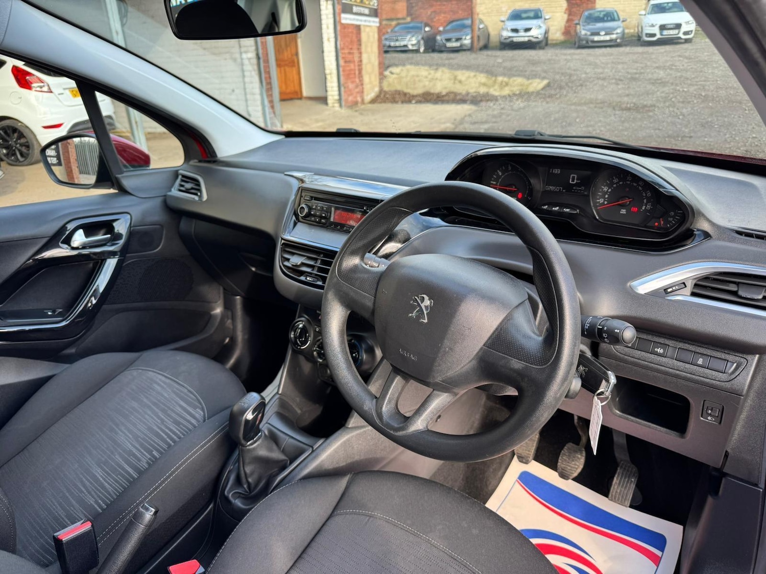 Used Peugeot 208 for sale - 77670998: Photo 10