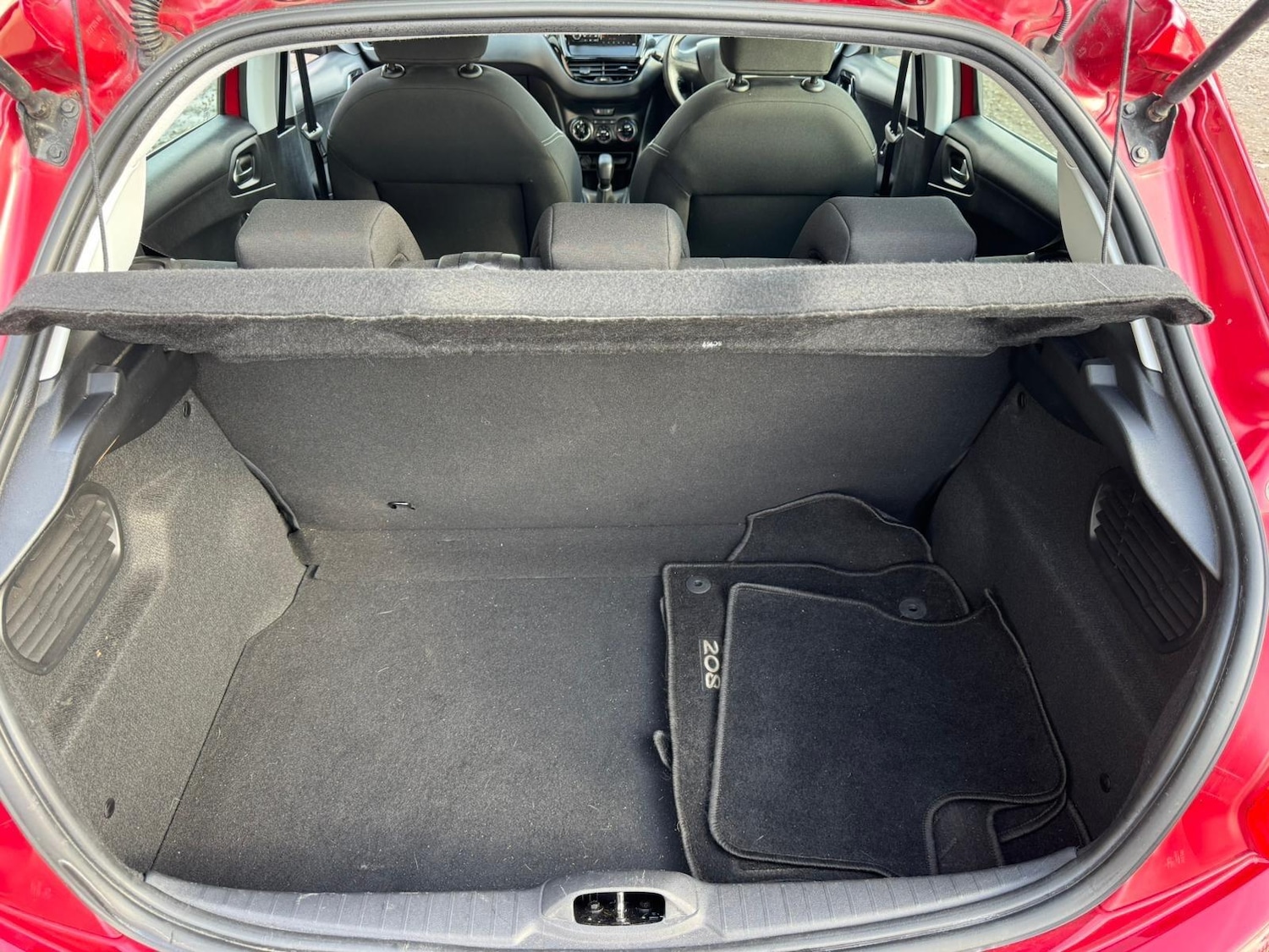 Used Peugeot 208 for sale - 77670998: Photo 8